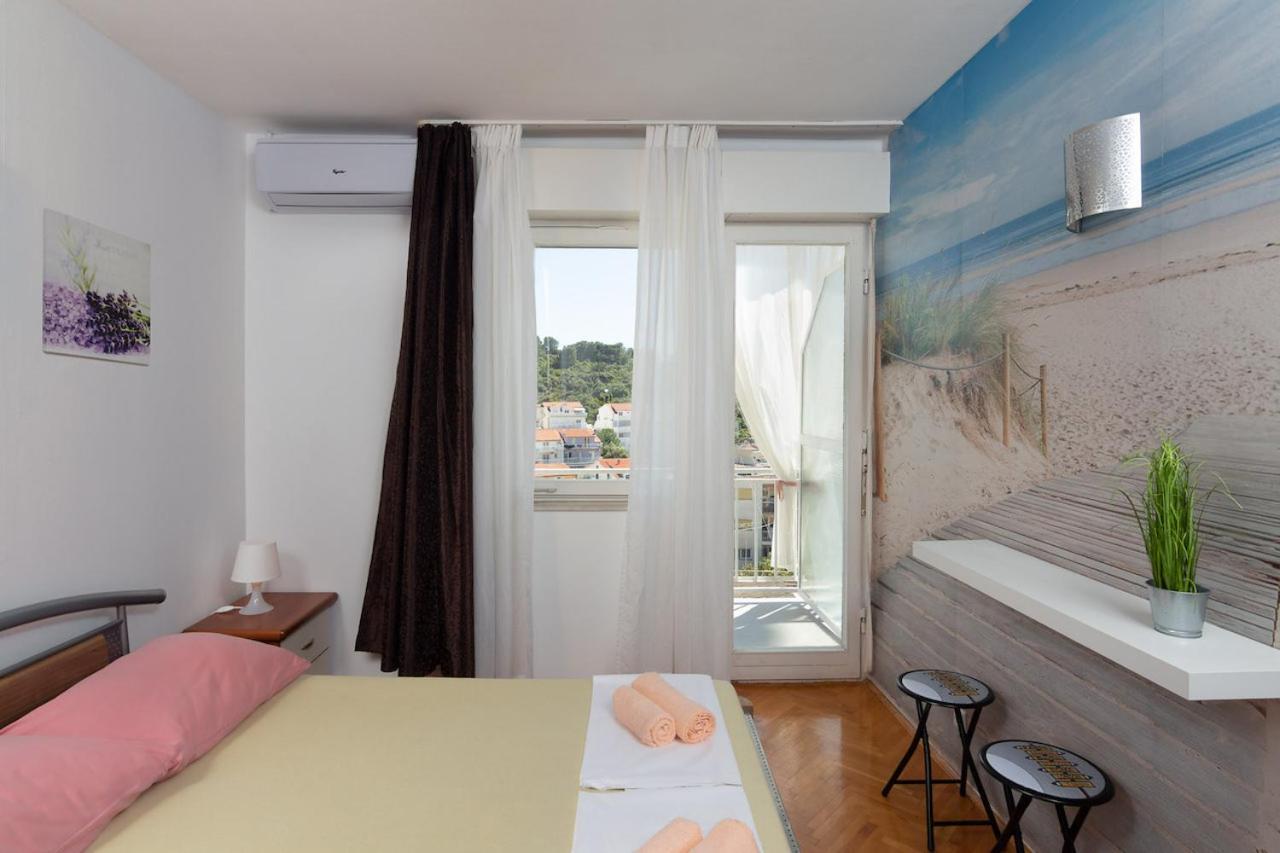 Guest house Hvar 2*